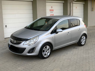 Opel Corsa foto 1