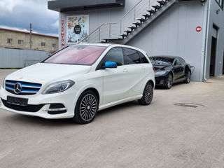 Mercedes B Class foto 1