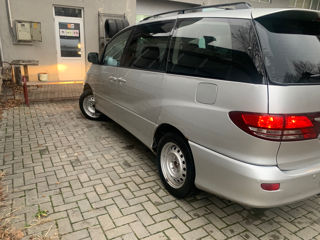 Toyota Previa foto 4