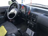 Ford Orion foto 4