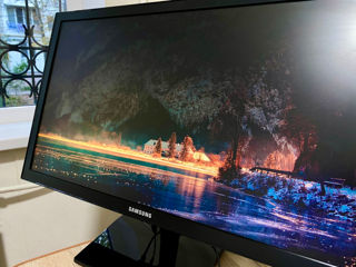 Urgent !!! Monitor Samsung 27" Fullhd 1920x1080 HDMI VGA AUX foto 2