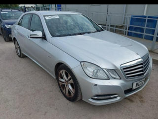 Mercedes E-Class foto 2