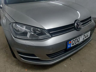 Volkswagen Golf foto 2