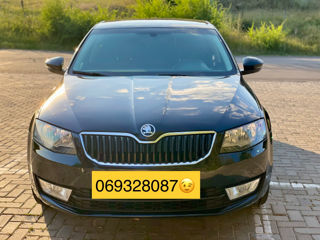 Skoda Octavia foto 1