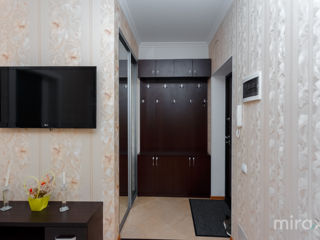 Apartament cu 2 camere, 75 m², Poșta Veche, Chișinău foto 16