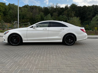 Mercedes CLS-Class