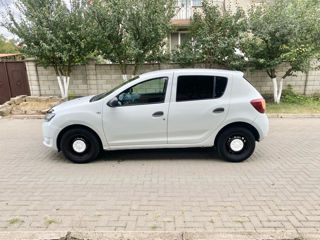 Dacia Sandero foto 8