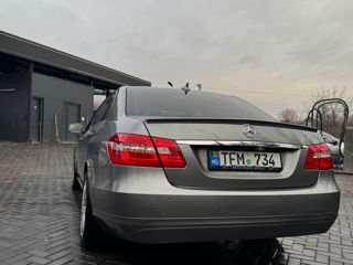 Mercedes E-Class foto 6