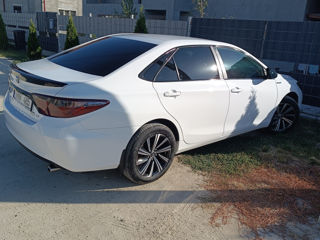 Toyota Camry foto 2