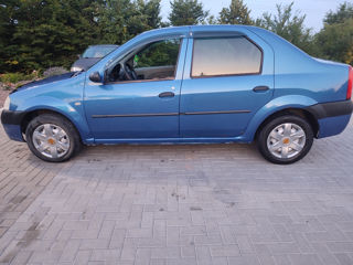 Dacia Logan foto 5