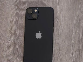 Продам iPhone 13