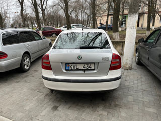 Skoda Octavia foto 3