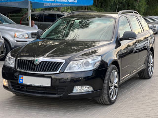 Skoda Octavia foto 1