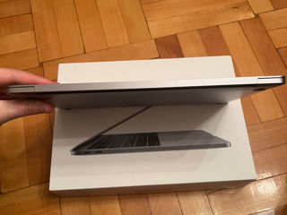 Vând MacBook Pro 2019 foto 8