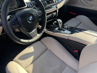 BMW 5 Series foto 7