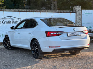 Skoda Superb foto 7