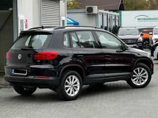 Volkswagen Tiguan foto 3