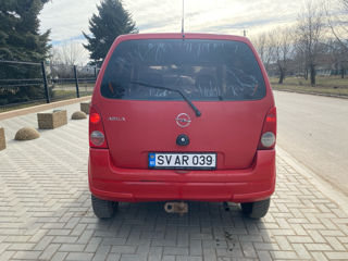 Opel Agila foto 2