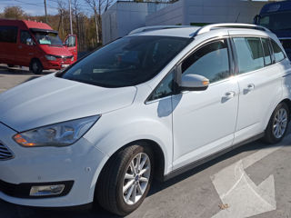 Ford C-Max foto 1