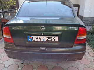 Opel Astra foto 7