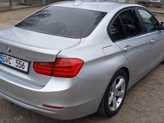 BMW 3 Series foto 6