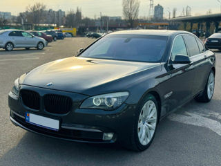 BMW 7 Series foto 1