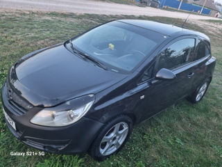 Opel Corsa фото 8