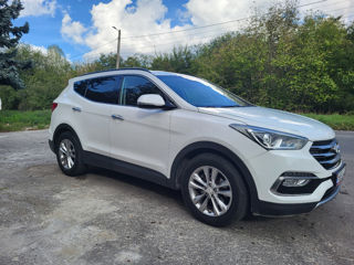 Hyundai Santa FE foto 1