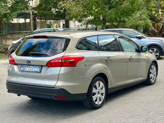 Ford Focus foto 4