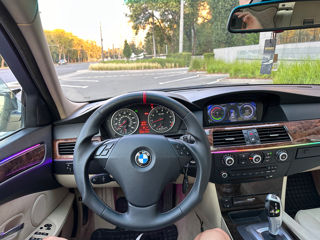 BMW 5 Series foto 15