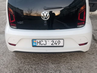 Volkswagen up! foto 5