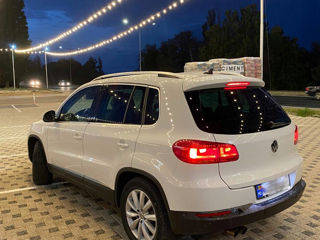 Volkswagen Tiguan foto 5