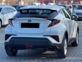 Toyota C-HR foto 5