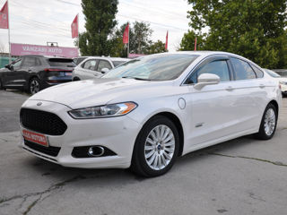 Ford Fusion foto 1