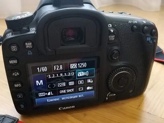 Canon EOS 7D body. foto 1