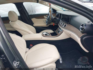 Mercedes E-Class foto 5