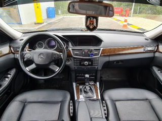 Mercedes E-Class foto 4