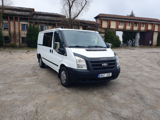 Ford Transit 6 locuri foto 2