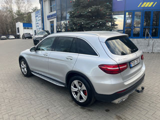 Mercedes GLC foto 3