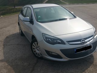 Opel Astra foto 9