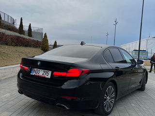 BMW 5 Series foto 5