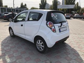 Chevrolet Spark foto 8