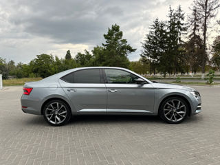 Skoda Superb foto 8