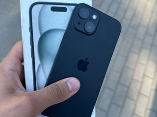 iPhone 15 128gb foto 1