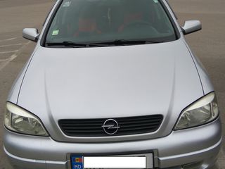 Opel Astra foto 4