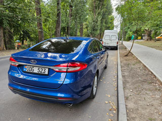 Ford Fusion foto 7