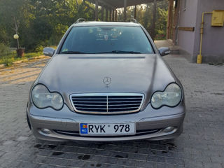 Mercedes C Class foto 7