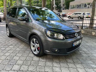 Volkswagen Touran foto 4