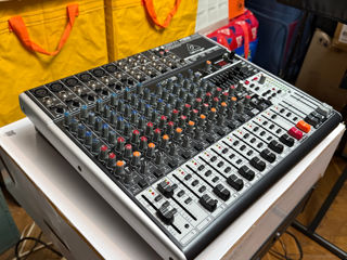 Микшер behringer foto 2