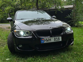 BMW 3 Series Coupe foto 2